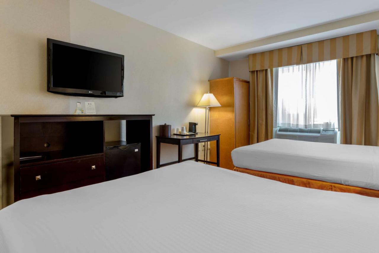 Best Western Plus Brooklyn Bay Hotel Νέα Υόρκη Εξωτερικό φωτογραφία